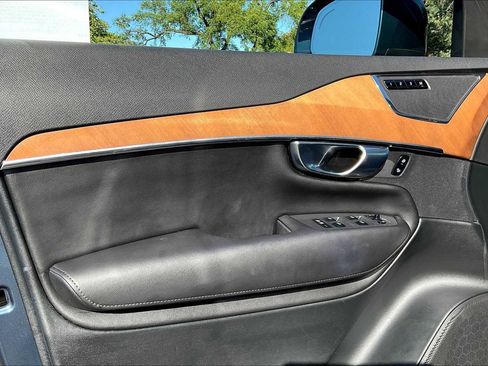 Used 2023 Volvo XC90 T8 Core image 26