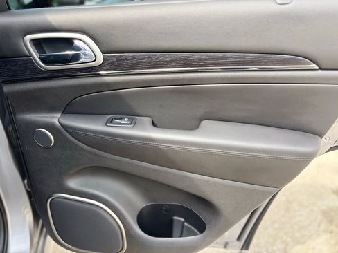 Used 2018 Jeep Grand Cherokee High Altitude image 15
