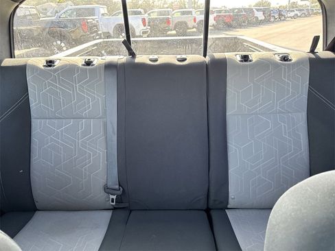 Used 2022 Toyota Tacoma TRD Off-Road image 13