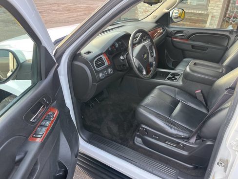 Used 2013 Chevrolet Tahoe LT image 13