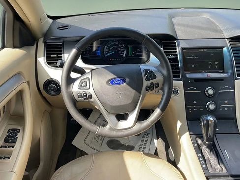 Used 2015 Ford Taurus SEL w/ Equipment Group 201A image 43