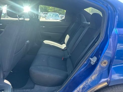 Used 2014 Dodge Avenger SE w/ Rallye Appearance Group FWD image 13