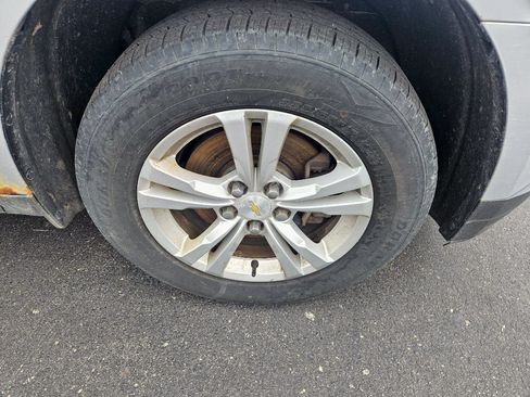 Used 2015 Chevrolet Equinox LS FWD image 22