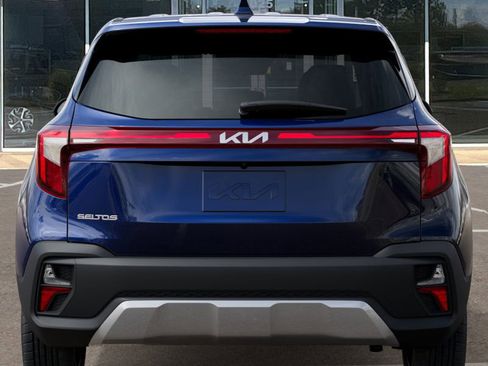 New 2026 Kia Seltos LX image 13