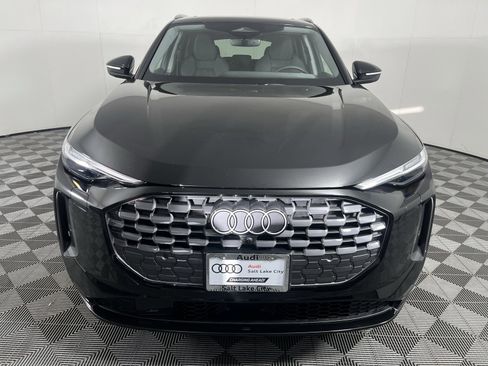 Used 2025 Audi Q5 Prestige image 2