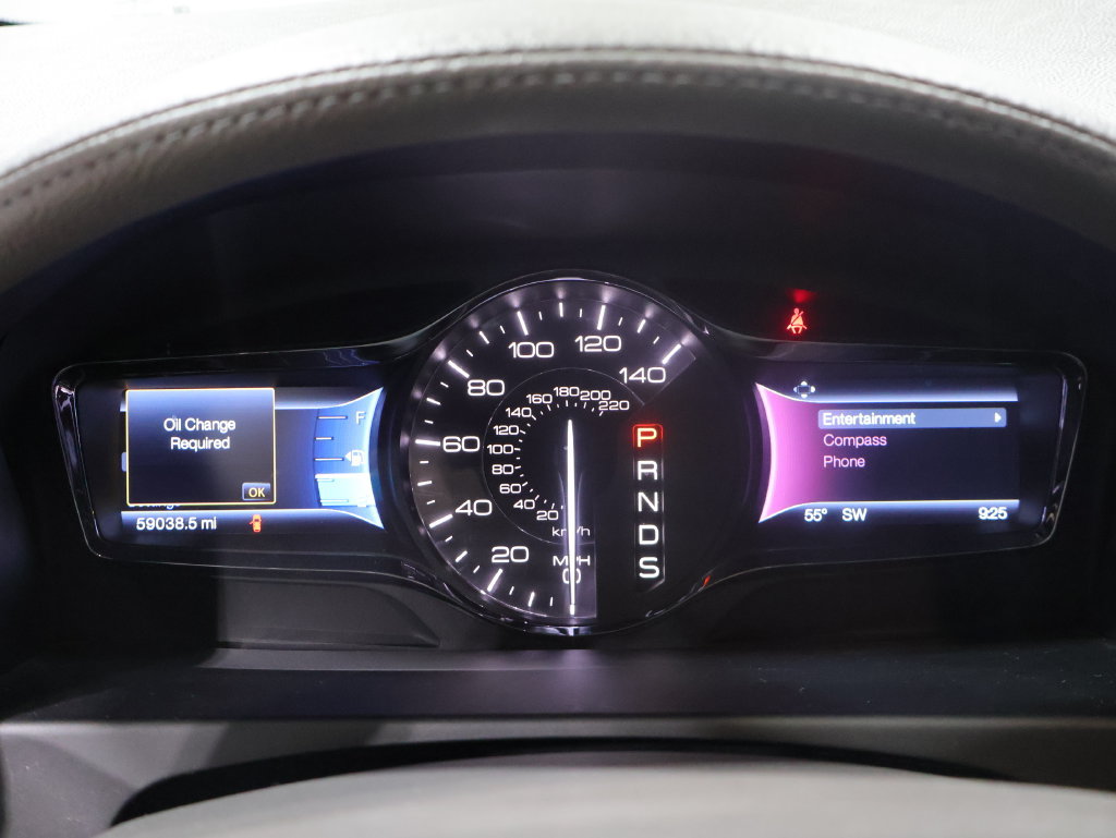 Used 2015 Lincoln MKX AWD w/ Equipment Group 101A image 39