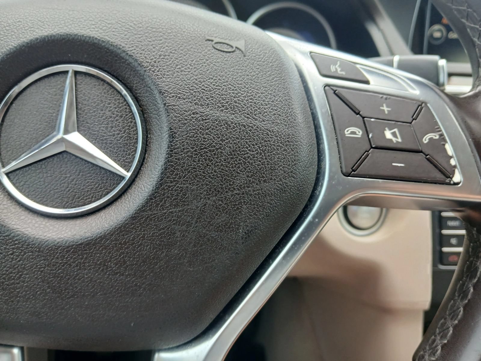 Used 2016 Mercedes-Benz E 350 Sedan image 28