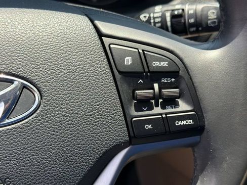 Used 2016 Hyundai Tucson Limited w/ Option Group 03 FWD image 23