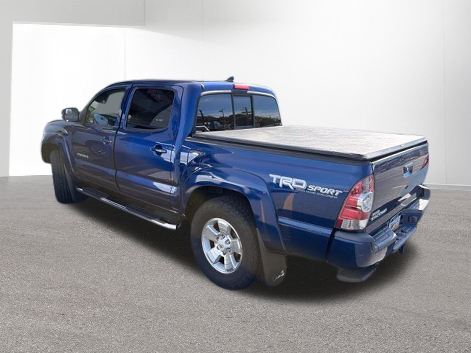 Used 2015 Toyota Tacoma 4x4 Double Cab image 28