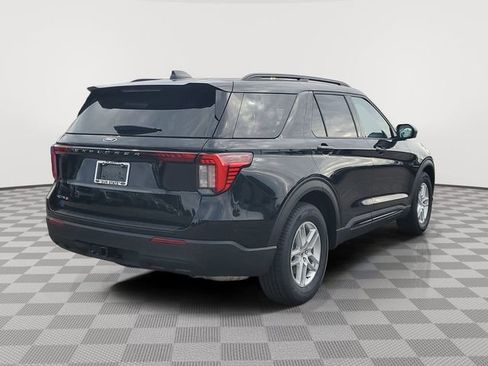 New 2026 Ford Explorer Active image 4