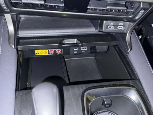 Certified 2023 Lexus RX 350 Premium w/ Accessory Package AWD/4WD image 24