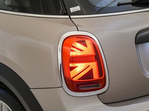 Certified 2023 MINI Cooper S FWD image 12