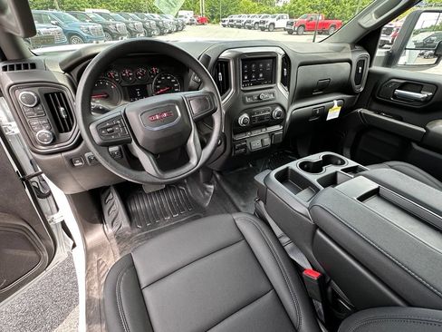 New 2026 GMC Sierra 3500 Pro w/ Convenience Package AWD/4WD image 15