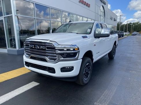 New 2025 RAM 2500 Laramie image 4