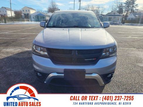 Used 2016 Dodge Journey Crossroad w/ Popular Equipment Group image 8