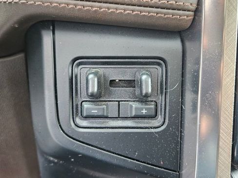 Used 2024 Ford Expedition King Ranch image 24