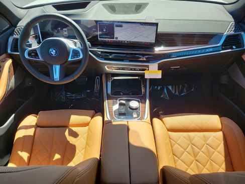 New 2026 BMW X5 xDrive50e w/ M Sport Package image 10