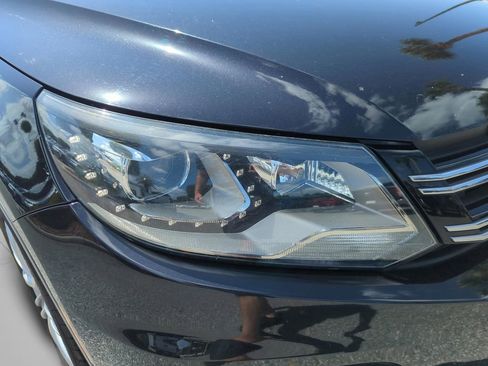 Used 2016 Volkswagen Tiguan SE image 17