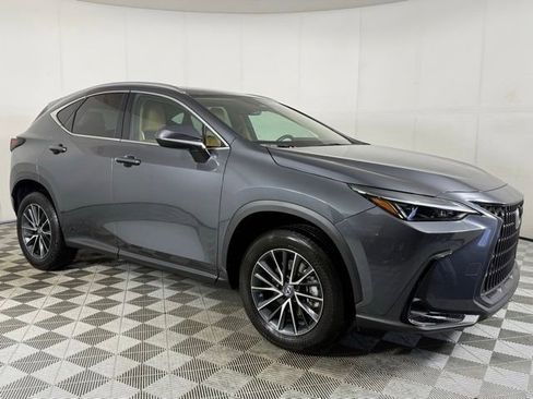 Certified 2025 Lexus NX 250 FWD w/ Towing Package (2000 Lbs) image 7
