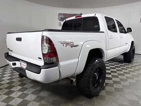 Used 2013 Toyota Tacoma 4x4 Double Cab image 3