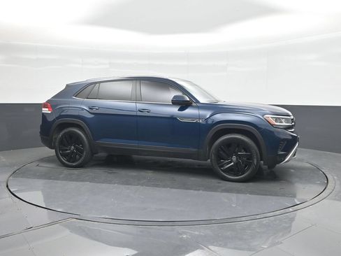 Used 2023 Volkswagen Atlas Cross Sport SE AWD/4WD image 11