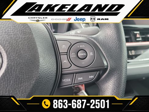 Used 2026 Toyota Corolla LE FWD image 27