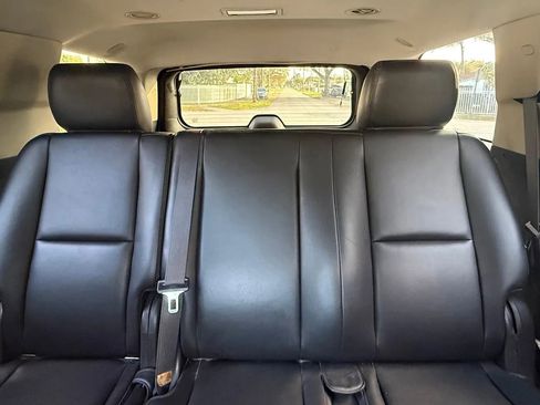 Used 2014 Chevrolet Tahoe 2WD image 15