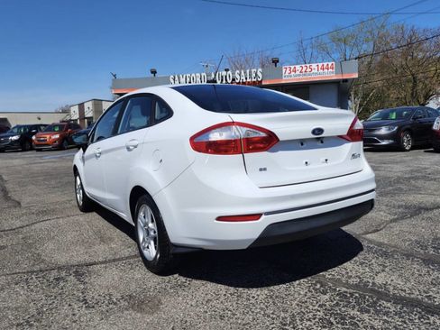 Used 2019 Ford Fiesta SE image 12