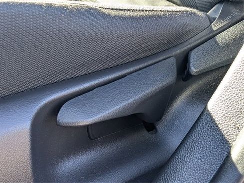 Used 2021 Toyota Corolla LE image 18