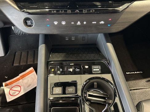 New 2025 Nissan Murano SL image 16