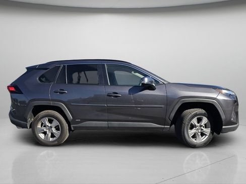 Used 2024 Toyota RAV4 LE AWD/4WD image 23