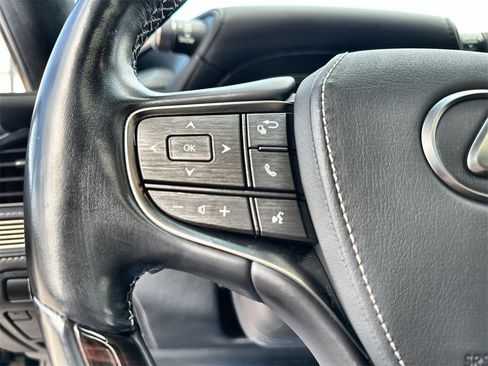 Used 2018 Lexus LS 500 image 31
