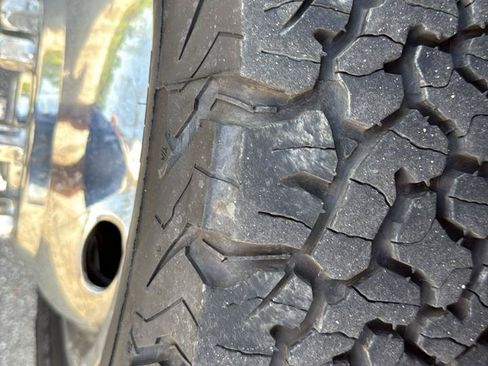 Used 2014 Ford F350 XL w/ Snow Plow Prep Package AWD/4WD image 10