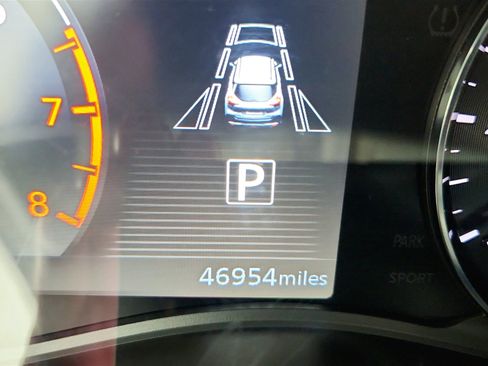 Used 2023 Nissan Kicks SR w/ SR Premium Package image 13