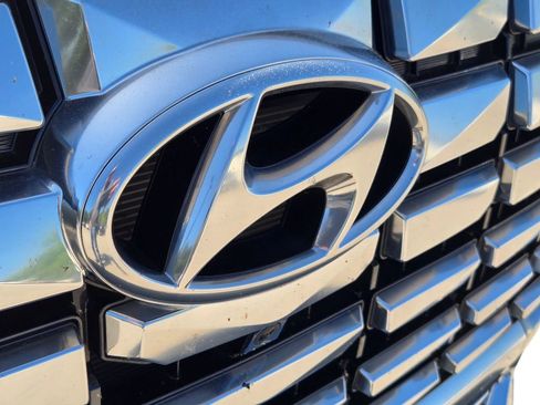 Used 2024 Hyundai Palisade Calligraphy FWD image 4