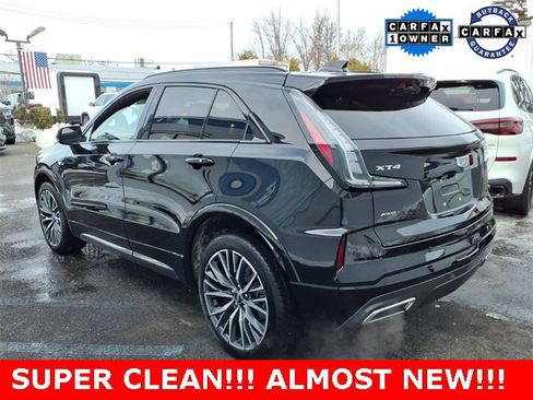 Used 2024 Cadillac XT4 Sport image 4