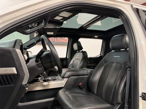 Used 2015 Ford F150 Platinum w/ Equipment Group 701A Luxury RWD image 13