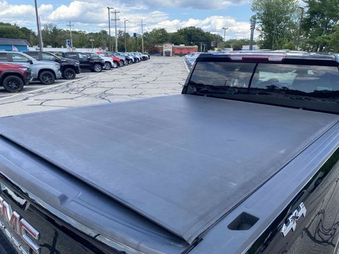Certified 2023 GMC Sierra 1500 Pro w/ Pro Value Package AWD/4WD image 9