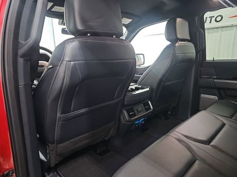 Used 2025 Ford F150 Lariat w/ Equipment Group 501A Mid AWD/4WD image 33