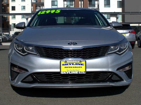 Used 2020 Kia Optima LX image 9