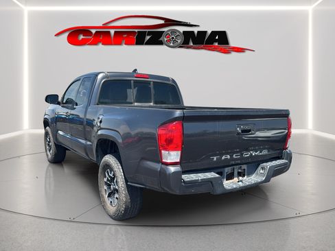 Used 2017 Toyota Tacoma SR RWD image 8