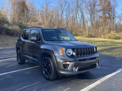 Used 2020 Jeep Renegade Altitude w/ UConnect 8.4 Nav Group