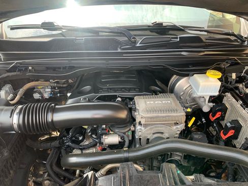 Used 2021 RAM 1500 Laramie RWD image 9