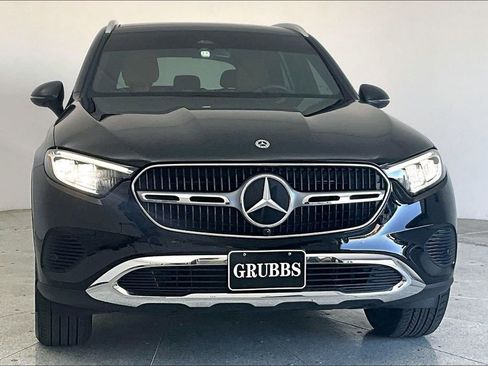 Used 2024 Mercedes-Benz GLC 300 GLC 300 image 6