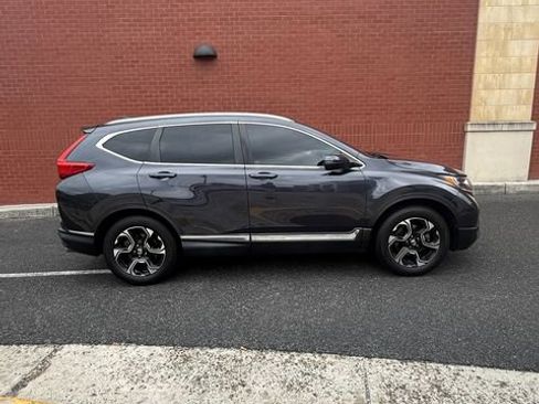 Used 2017 Honda CR-V Touring image 1
