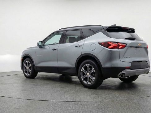 Used 2025 Chevrolet Blazer LT image 6