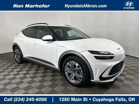 Used 2025 Genesis GV60 Advanced image 1