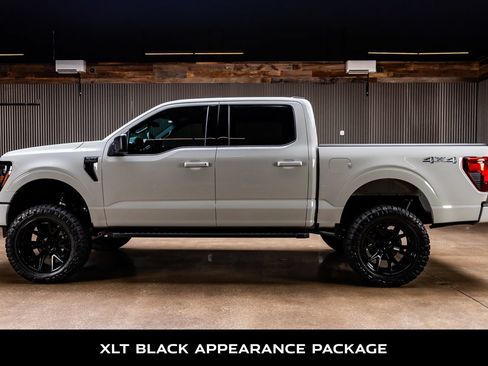 Used 2026 Ford F150 XLT w/ XLT Black Appearance Package AWD/4WD image 6