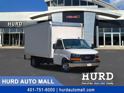 New 2025 GMC Savana 4500 w/ Power Convenience Package RWD image 1