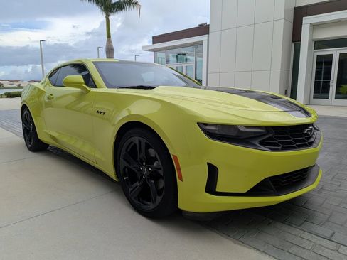 Used 2020 Chevrolet Camaro LT RWD image 4